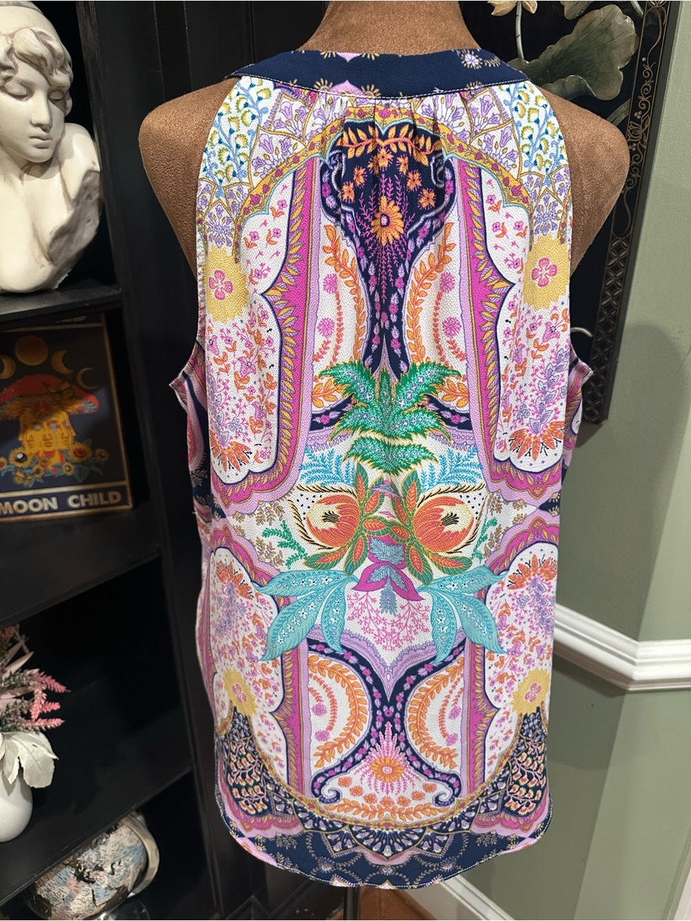 Rose + Olive Boho Paisley Sleeveless Blouse – Size Large - Picture 7 of 12